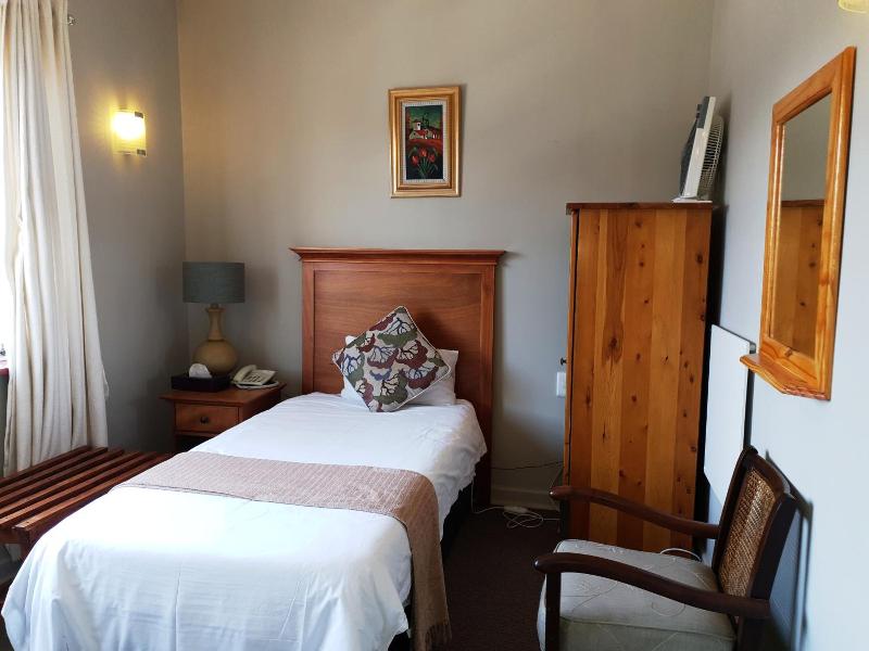 Nolangeni Hotel