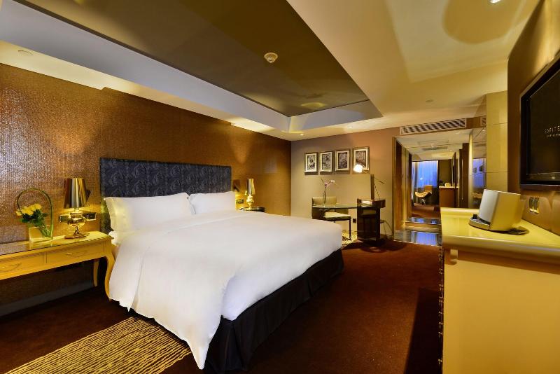Sofitel Zhengzhou International image