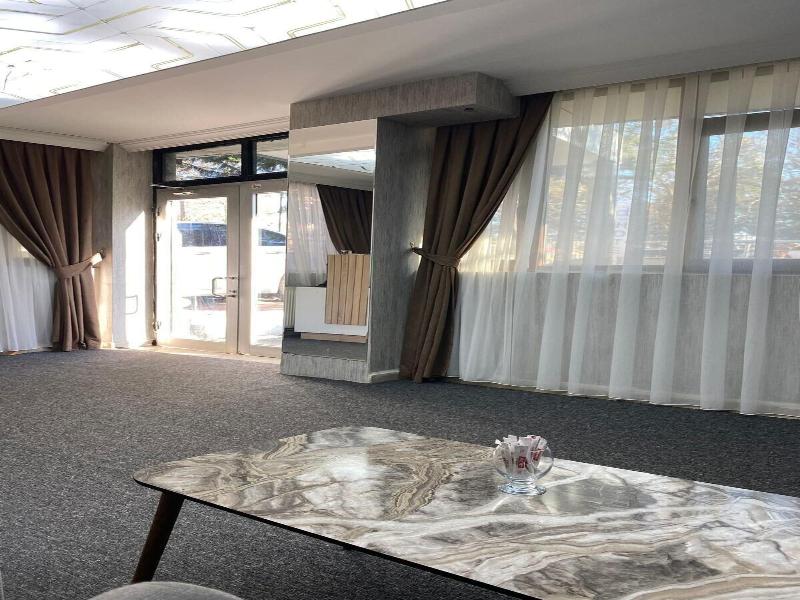 Ci̇ty Blue Hotel image