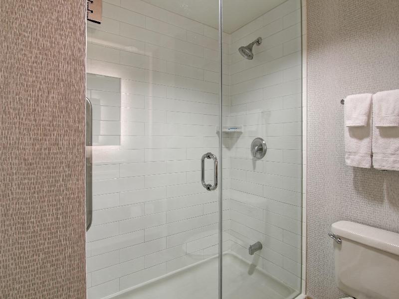 Holiday Inn Express & Suites Toronto Markham image