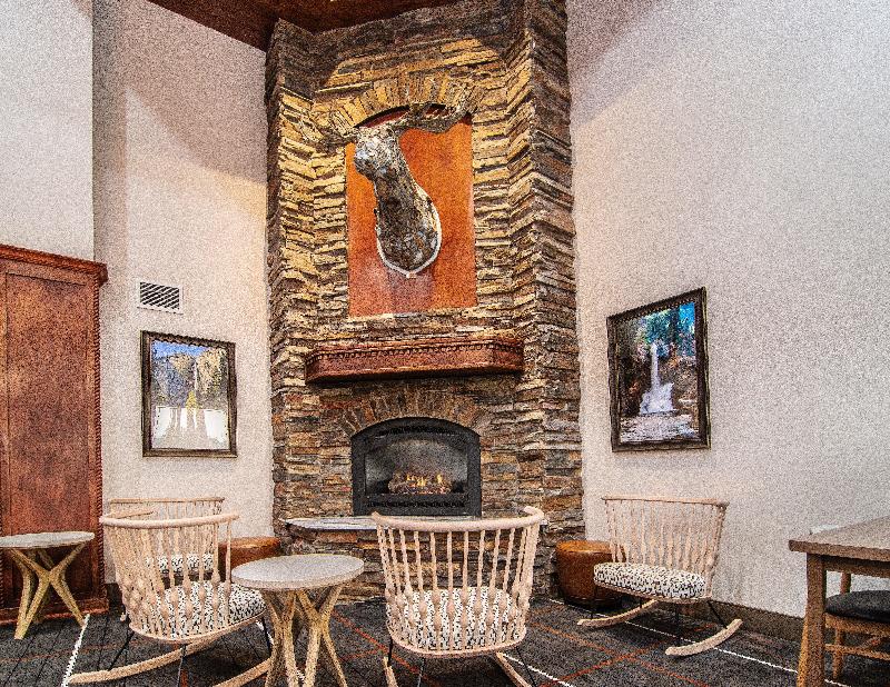 Holiday Inn Express Kalispell image