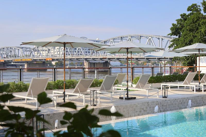 Hotel TARA Bangkok Riverside