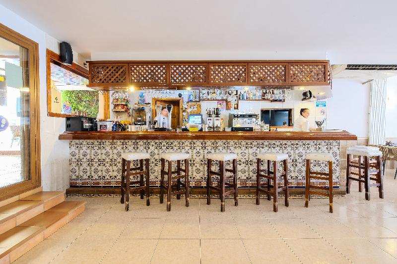 Azuline Hostal Marino image
