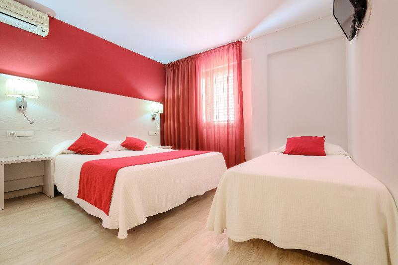 Azuline Hostal Marino image