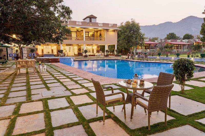 Vatsalya Vihar - A Luxury Pool Villas Resort image