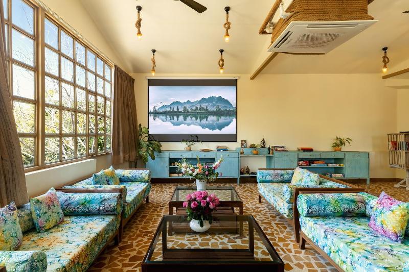 Vatsalya Vihar - A Luxury Pool Villas Resort image