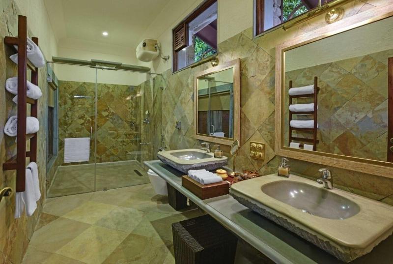 Vatsalya Vihar - A Luxury Pool Villas Resort image