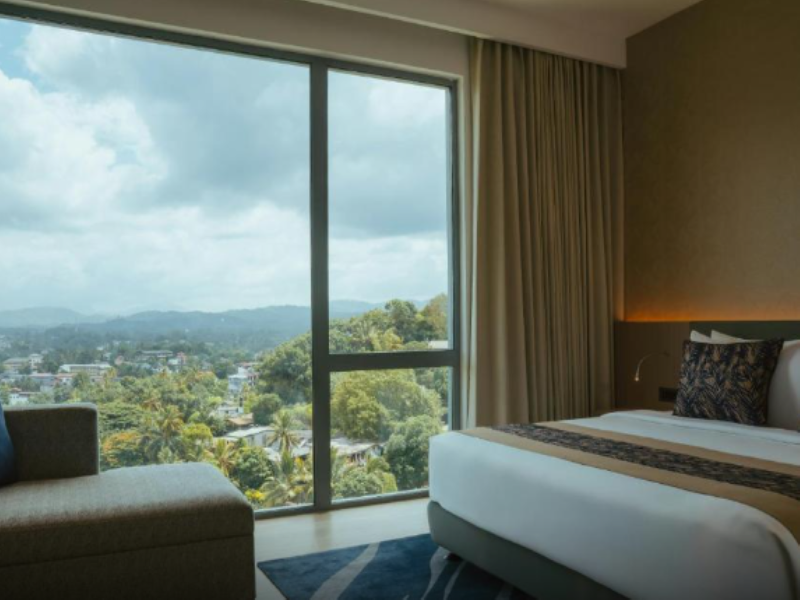Kandy Myst By Cinnamon image