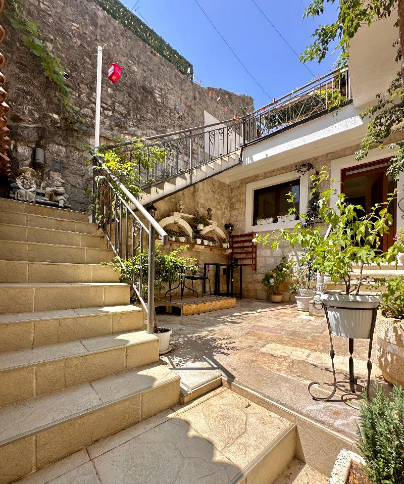 Novi Svet Apartmani image