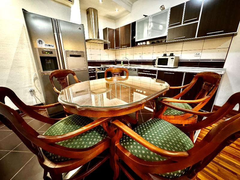Novi Svet Apartmani image