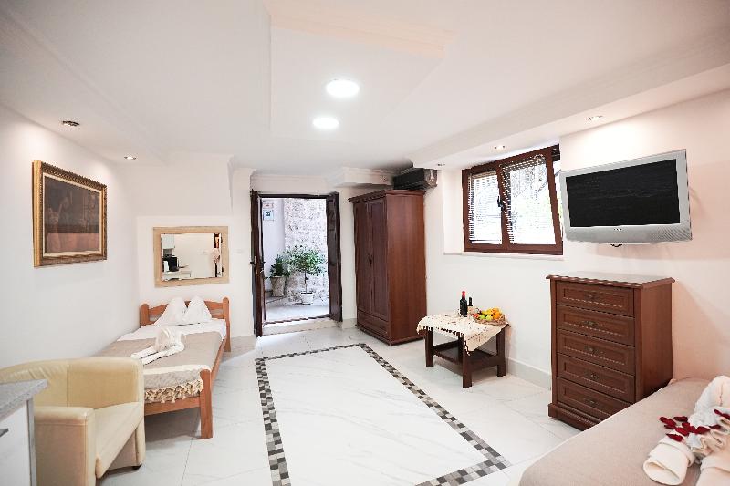 Novi Svet Apartmani image