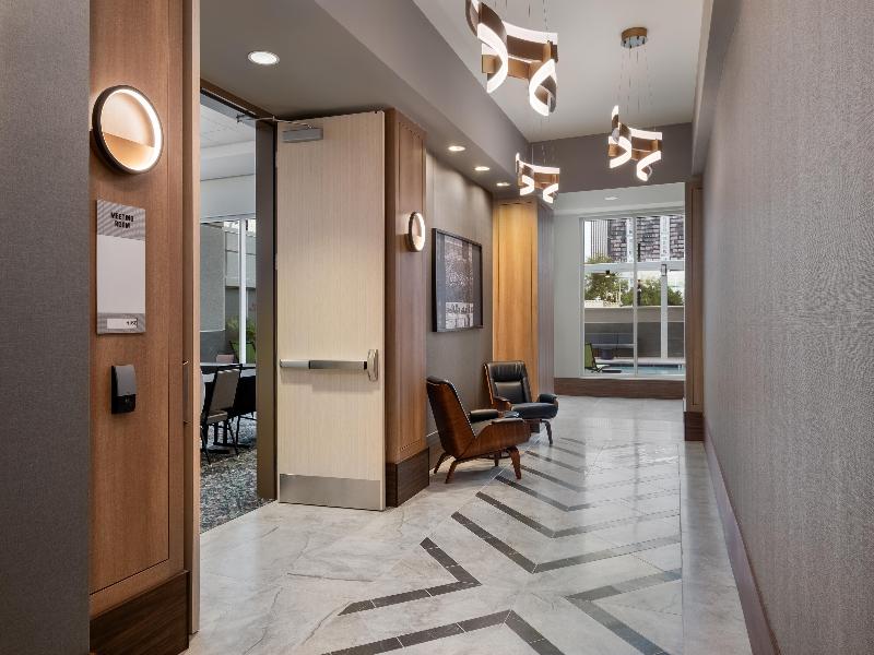 Home2 Suites by Hilton Houston Downtown Convention image