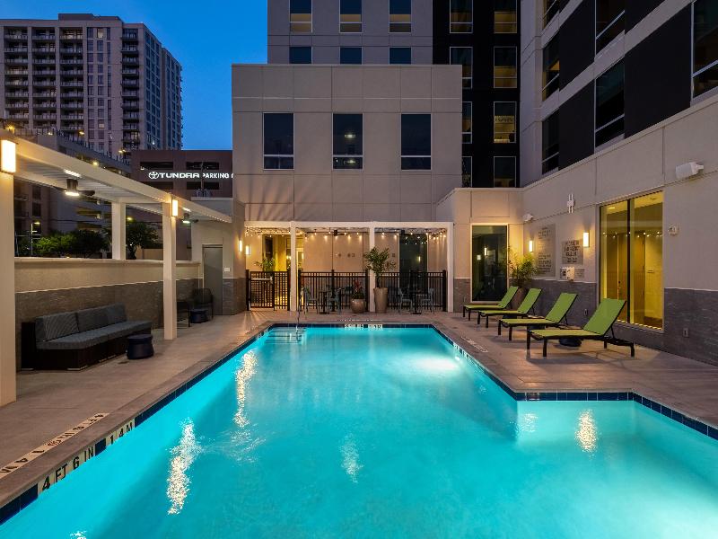 Home2 Suites by Hilton Houston Downtown Convention image