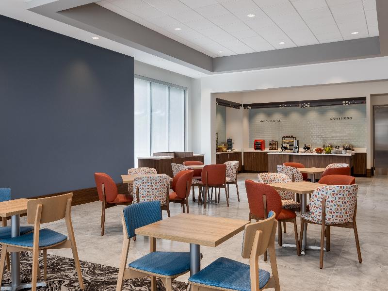 Home2 Suites by Hilton Houston Downtown Convention image