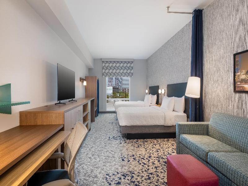 Home2 Suites by Hilton Houston Downtown Convention image
