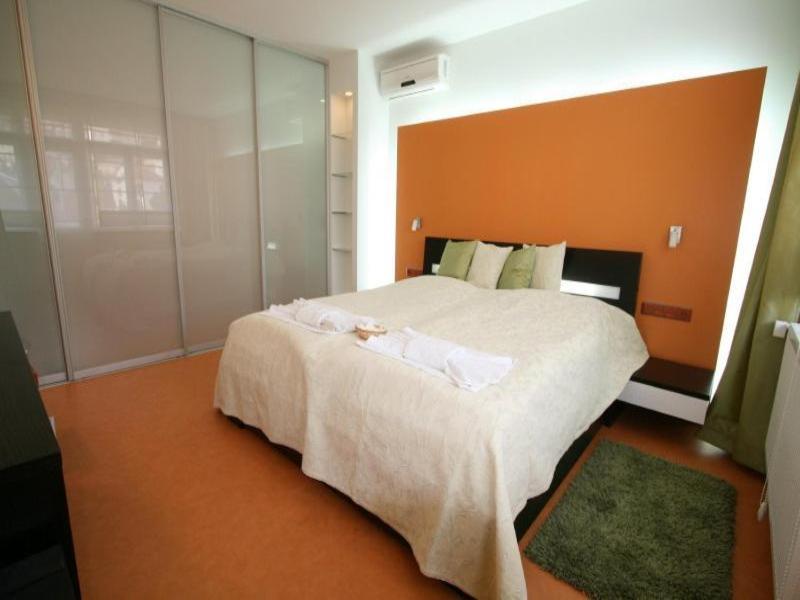 Hotel Krystal image