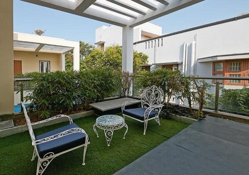 Maroma Suites image