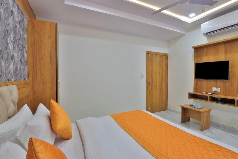 Hotel Viva Inn image