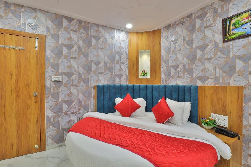 Hotel Viva Inn image