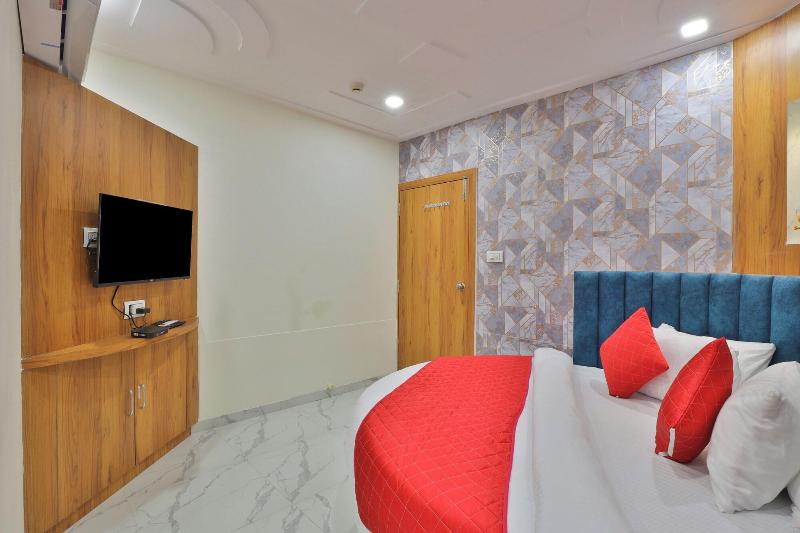 Hotel Viva Inn image