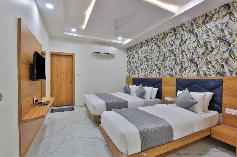 Hotel Viva Inn image