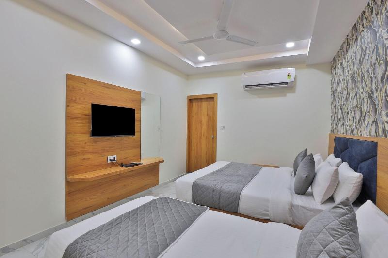 Hotel Viva Inn image