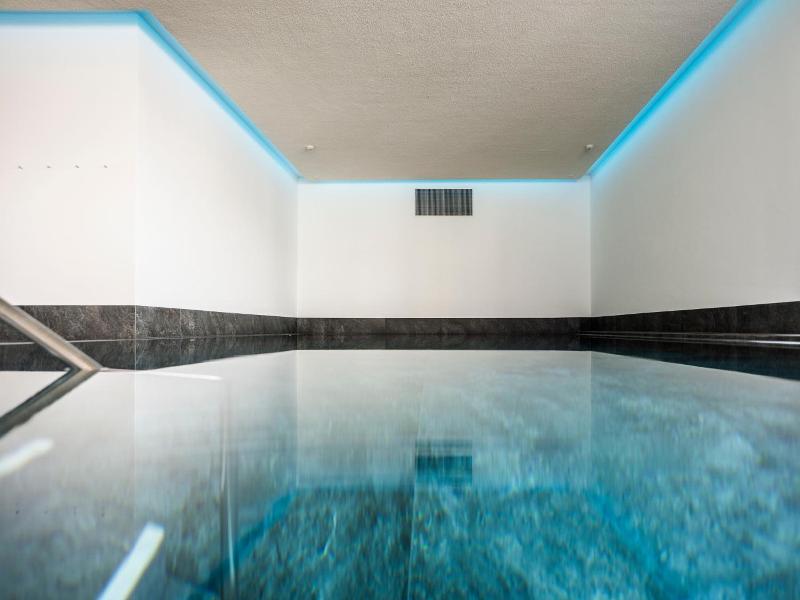 Hotel Helvetia image