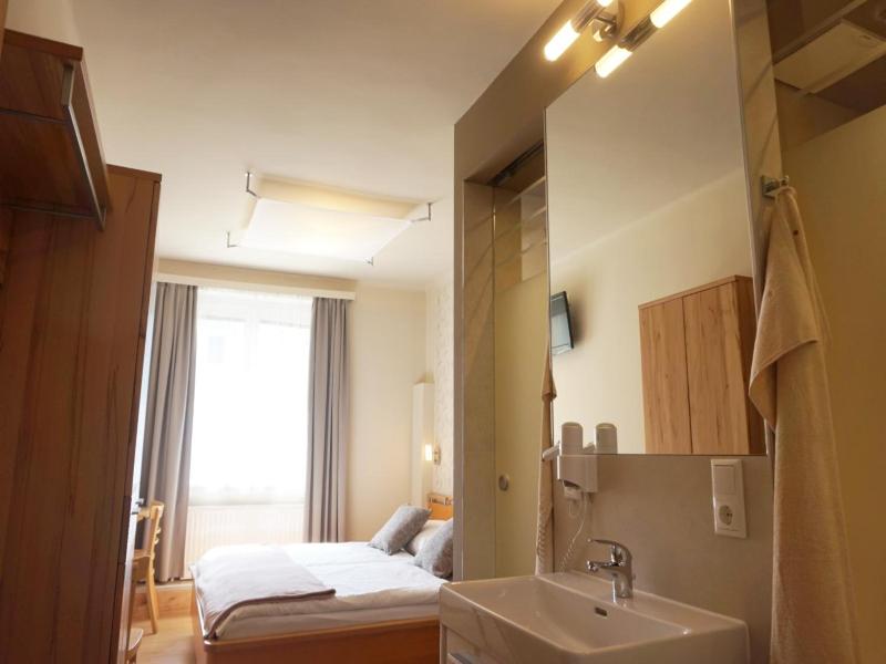 Hotel Wirtshaus Hv Dl Kaplan image