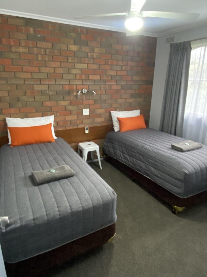 Creswick Motel image