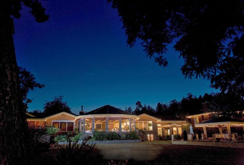 Galiano Oceanfront Inn Spa image