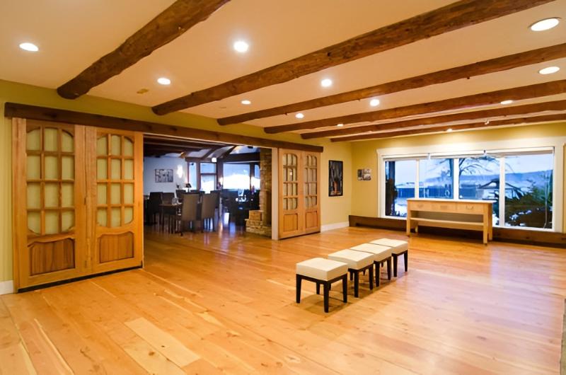 Galiano Oceanfront Inn Spa image