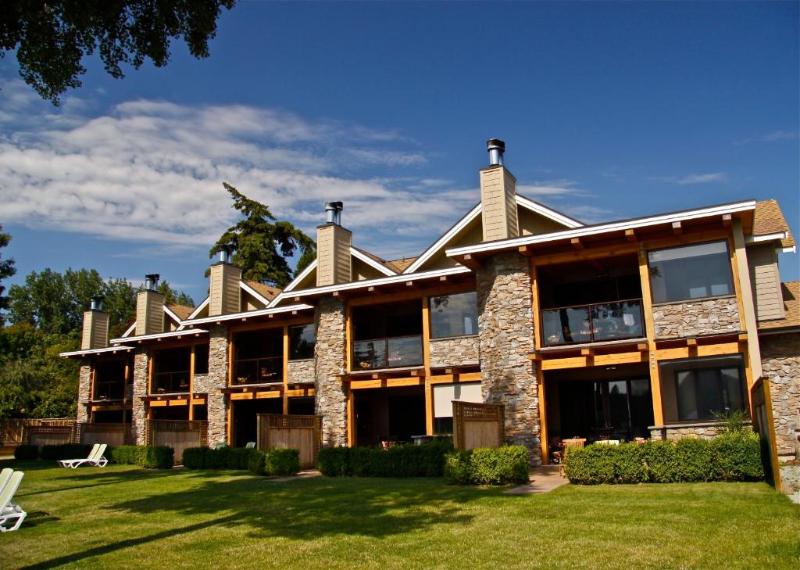 Galiano Oceanfront Inn Spa image