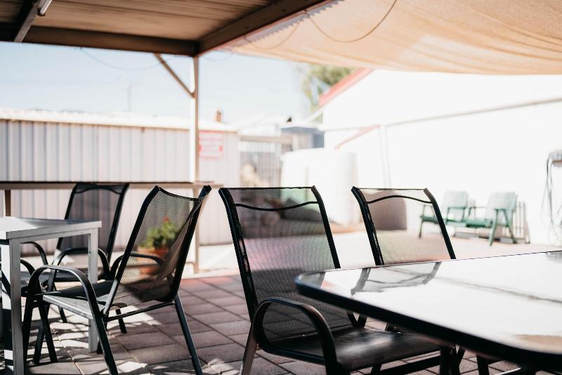 Motel Poinsettia image