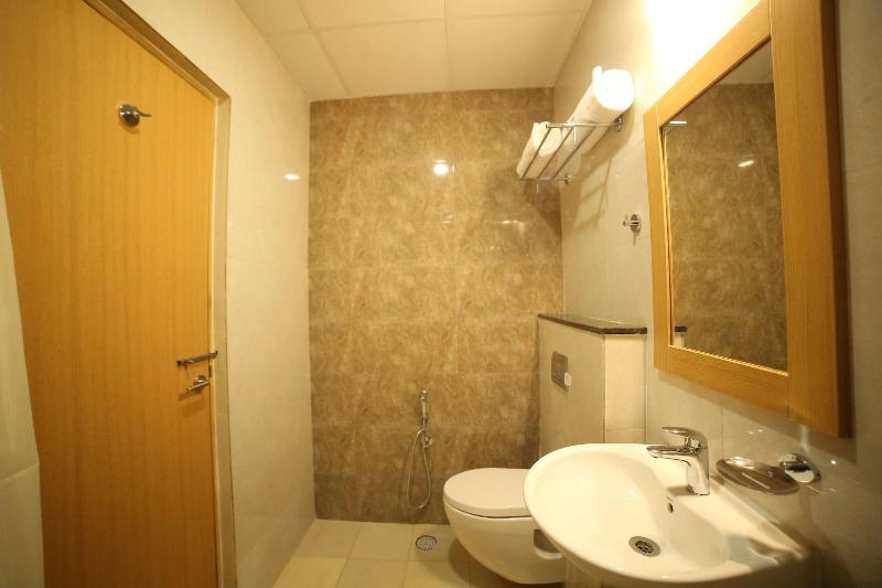 Mg Iris Hotel image