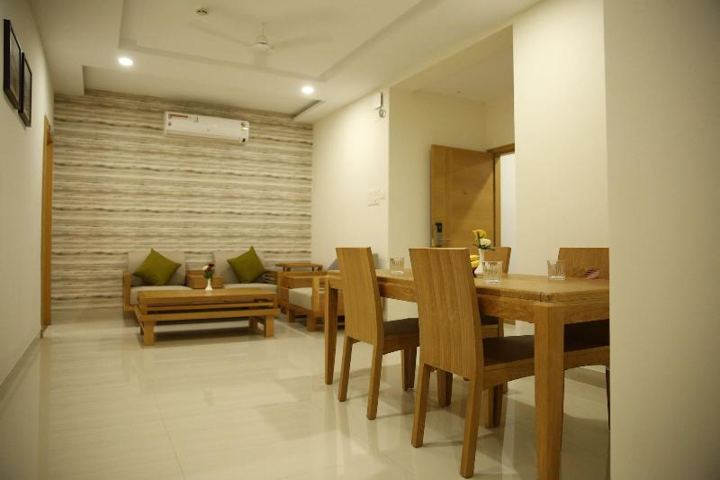 Mg Iris Hotel image
