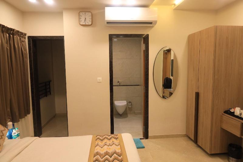 Hotel Natham By Vrinda image
