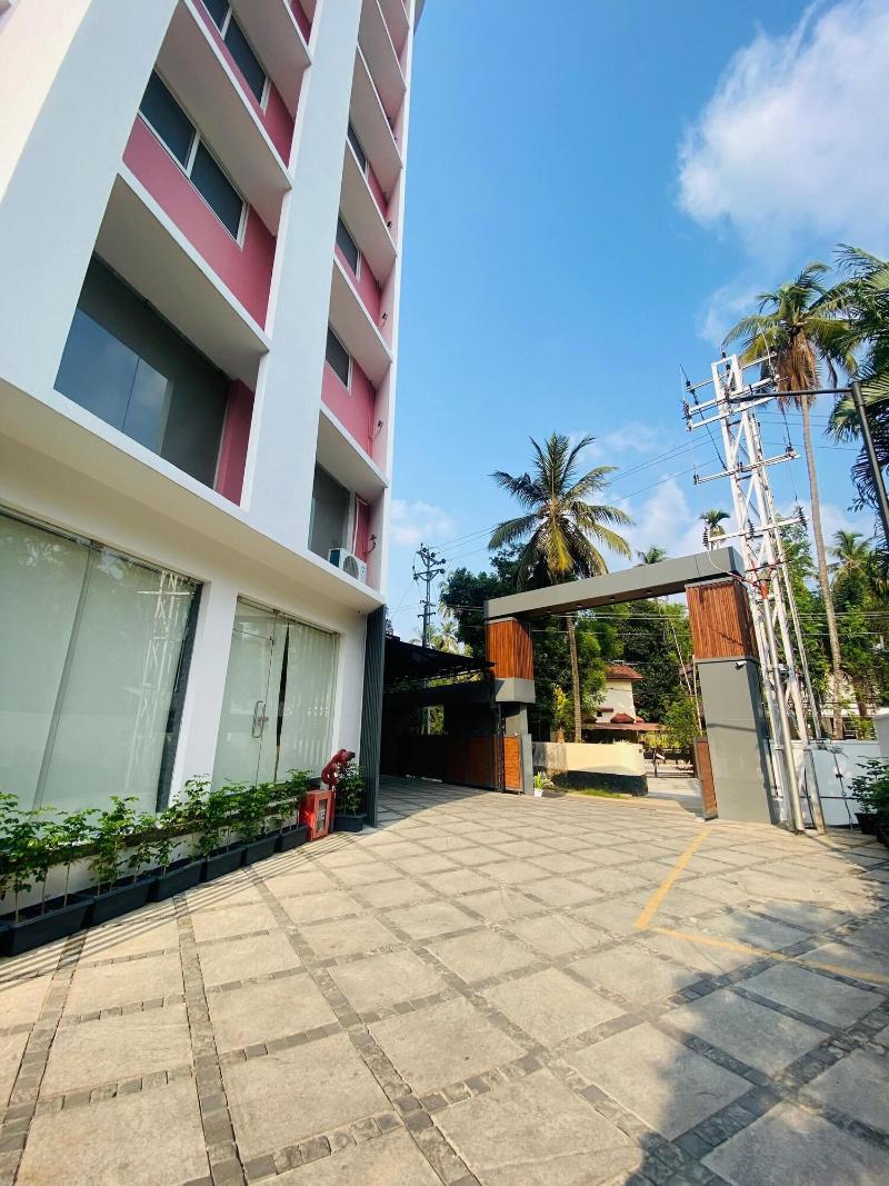The Habitat Suites image