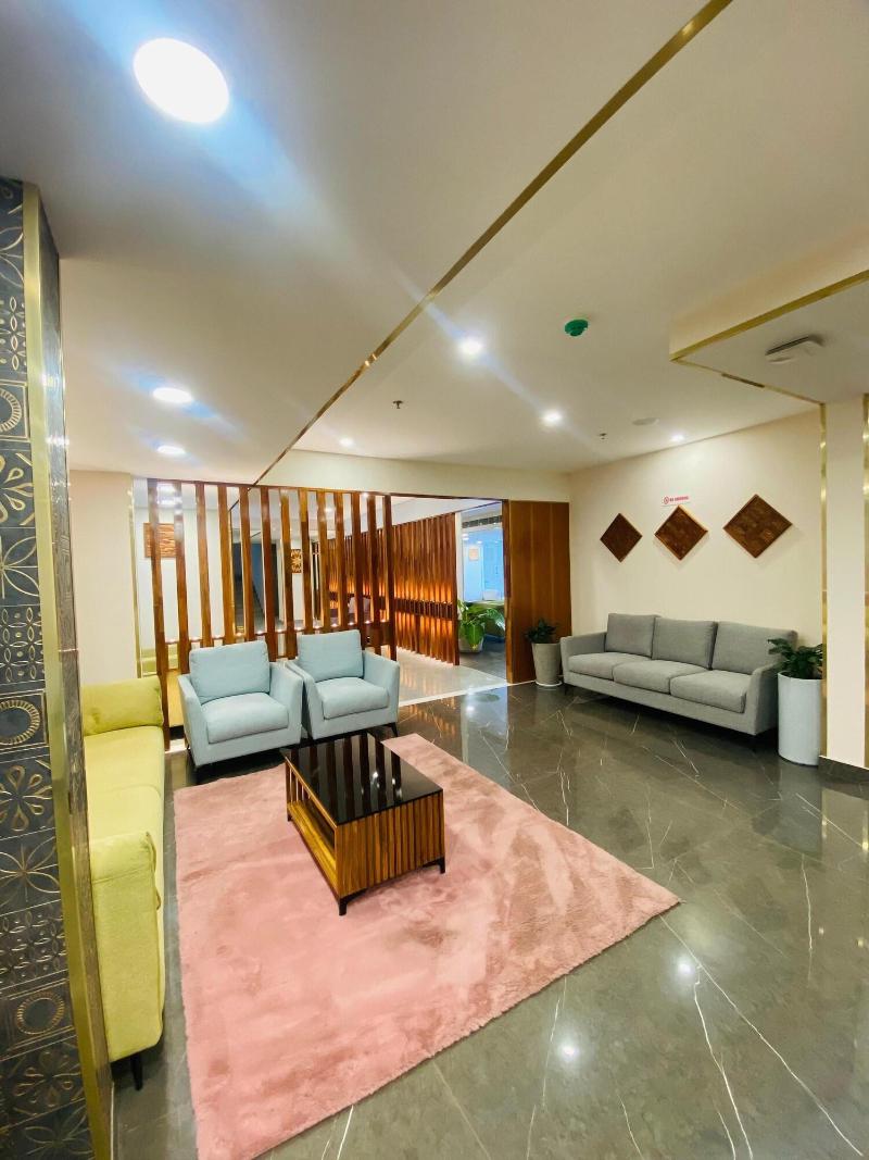 The Habitat Suites image