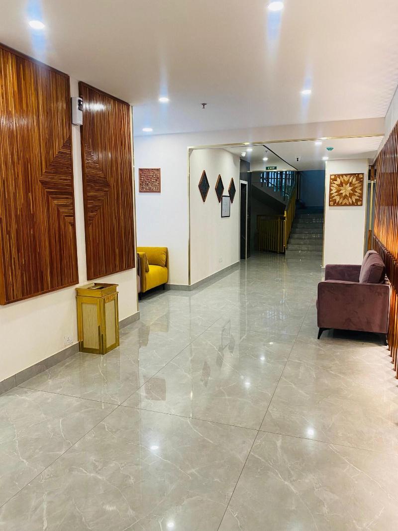 The Habitat Suites image