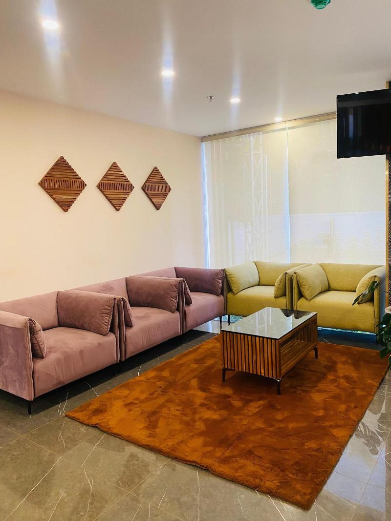 The Habitat Suites image