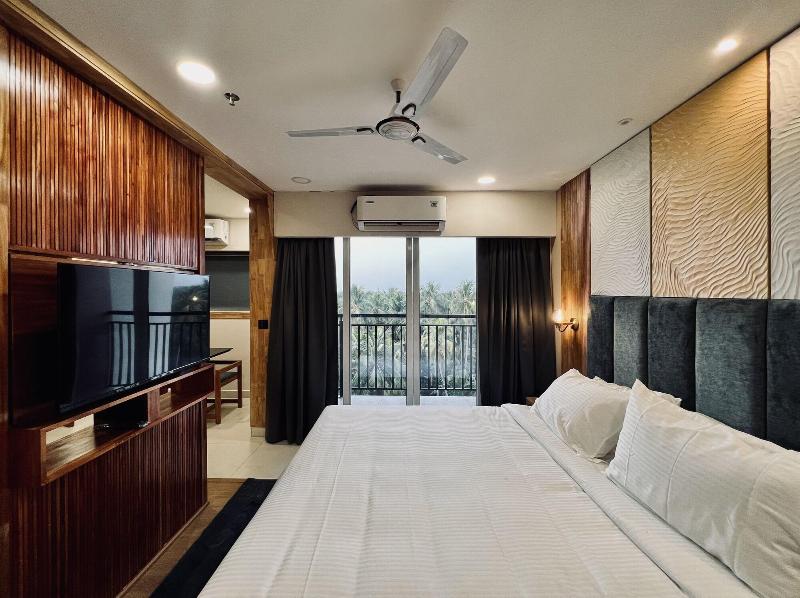The Habitat Suites image