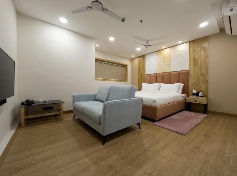 The Habitat Suites image