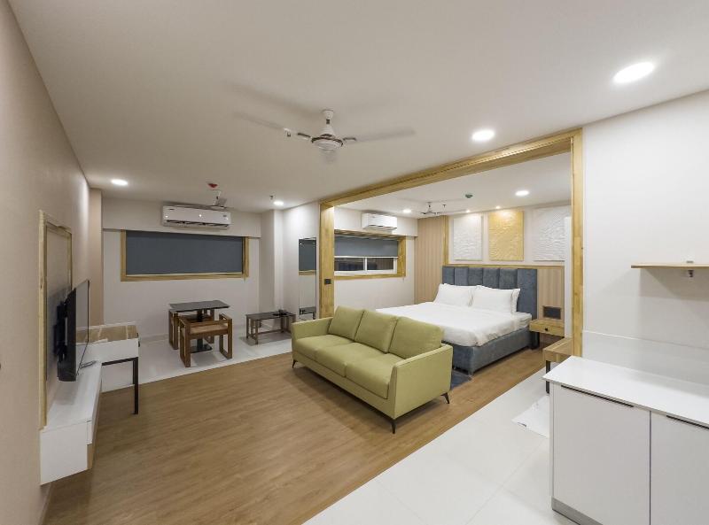 The Habitat Suites image