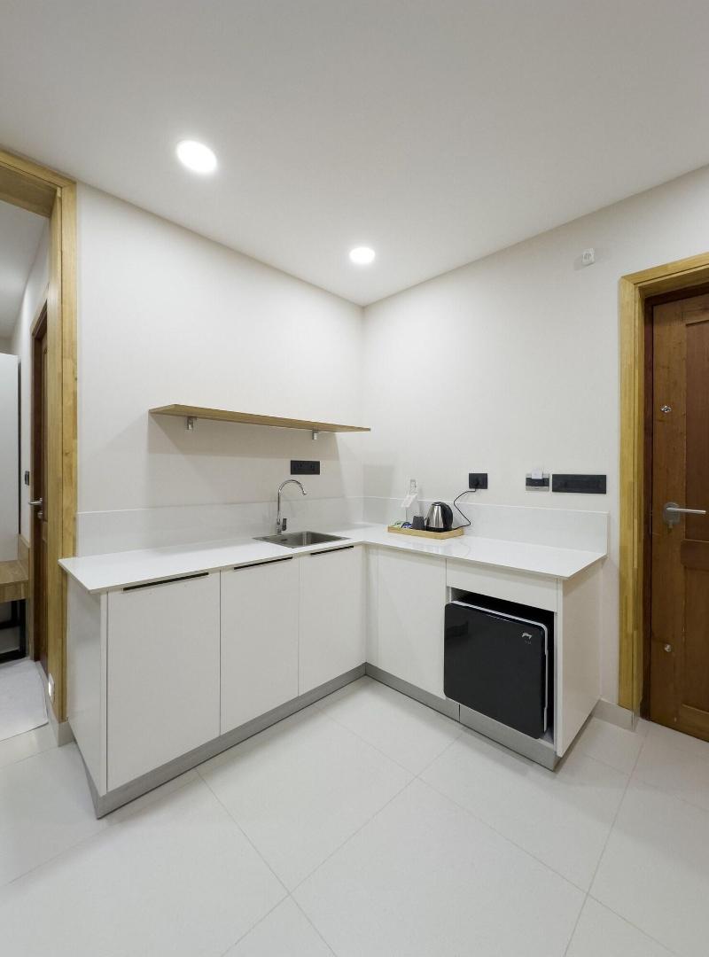 The Habitat Suites image