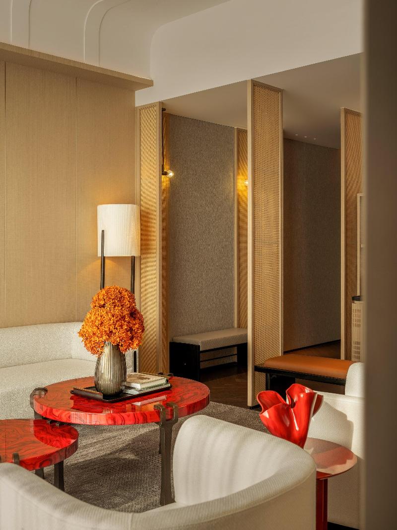 HUALUXE Shenzhen Bao'an