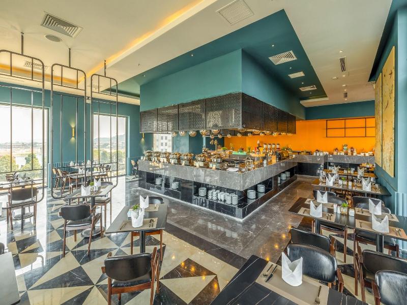 La Vela Hue Hotel