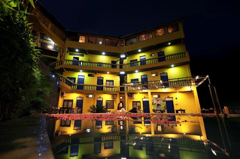Shalom Backpackers Rishikesh image