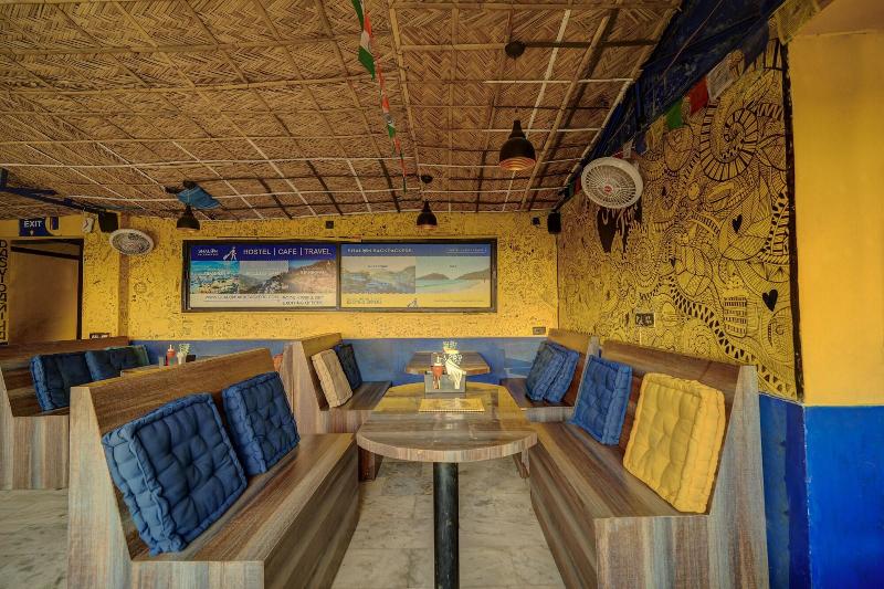 Shalom Backpackers Rishikesh image