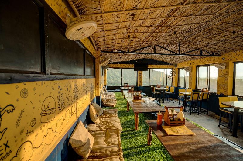 Shalom Backpackers Rishikesh image