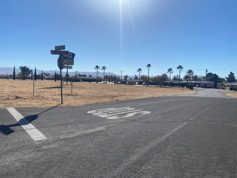 Apple Valley Motel image